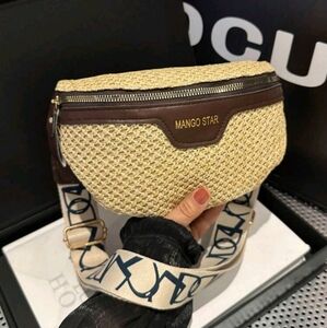 - New Elegant Straw‎ Waist chest Bag purse Crossbody Fanny Pack for women